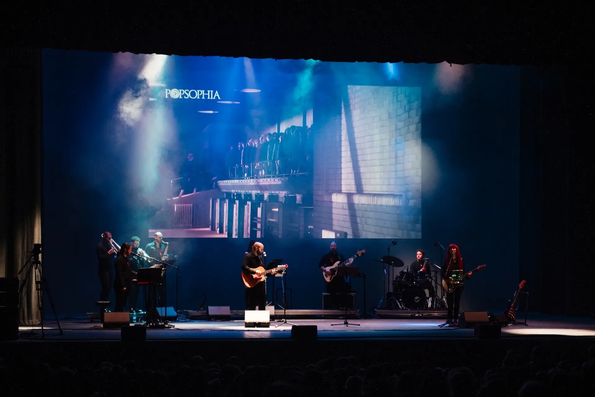 Ottobre 2025: Lo spettacolo di filosofia e musica “Il mio canto libero” firmato Popsophia al Politeama Rossetti 